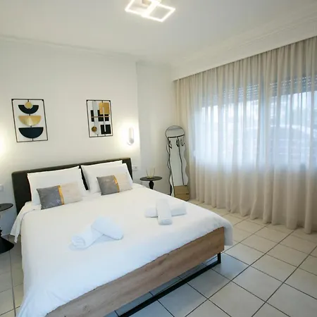 Azure Cove كافالا